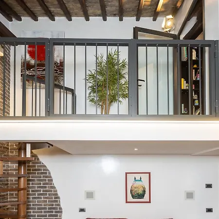 Apartment Mou Trastevere House By In
