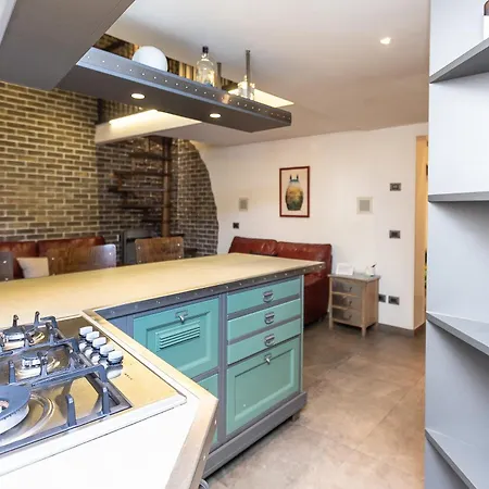 Mou Trastevere House By In Rom