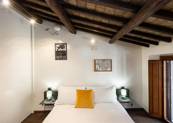 Apartment Mou Trastevere House By In *