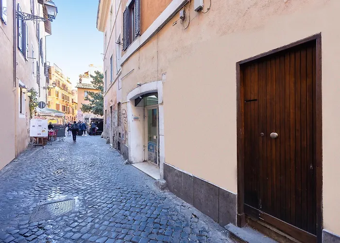 Apartment Mou Trastevere House By In Rom